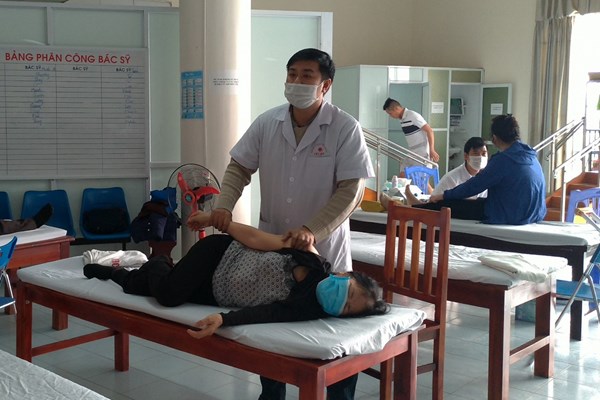 Khám chữa bệnh chuyên ngành phục hồi chức năng chưa tương xứng với nhu cầu xã hội - Anh 1