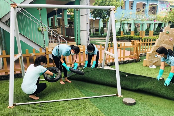 Hà Nội: Các trường học huyện Thanh Trì ra quân phòng, chống dịch sốt xuất huyết - Anh 4