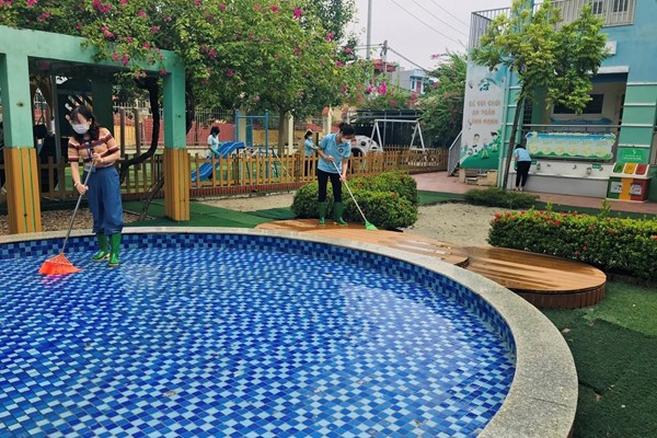 Hà Nội: Các trường học huyện Thanh Trì ra quân phòng, chống dịch sốt xuất huyết - Anh 1