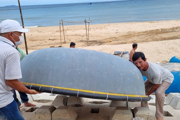 Quảng Ngãi tập trung ứng phó siêu bão Noru - Anh 4