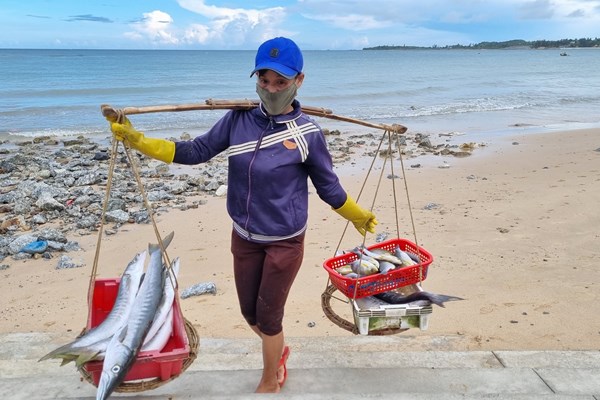 Quảng Ngãi tập trung ứng phó siêu bão Noru - Anh 2