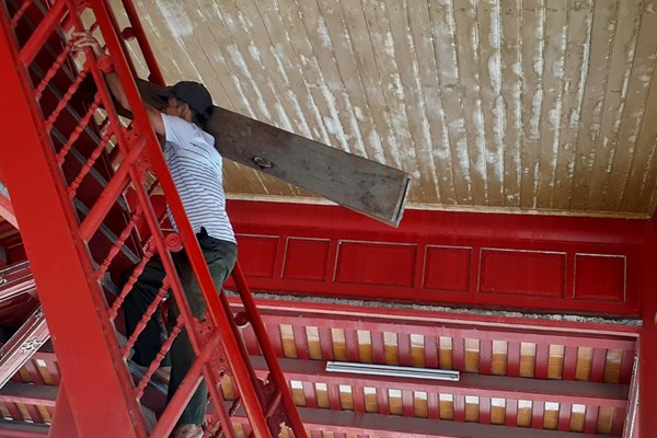 Miền Trung khẩn trương giằng chống, bảo vệ di tích trước bão số 4 - Anh 6