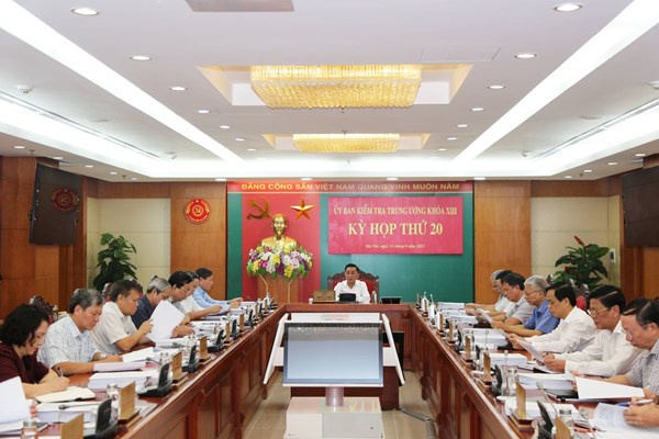 Kỷ luật, đề nghị kỷ luật một số cán bộ TƯ, địa phương - Anh 1