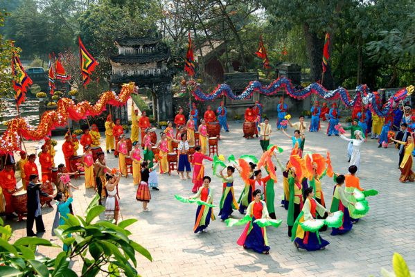 Phòng, chống vi phạm pháp luật trong hoạt động VHTTDL: Tăng cường tuyên truyền, phổ biến pháp luật chuyên ngành - Anh 1