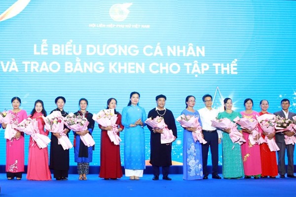 Thực hiện tốt Đề án 938 và 939 góp phần quan trọng trong bức tranh kinh tế - xã hội của đất nước - Anh 2