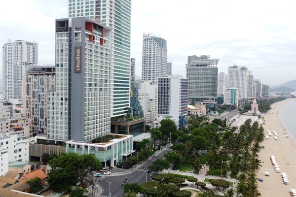 Ngành khách sạn trước nỗi lo thiếu nguồn nhân lực - Anh 1