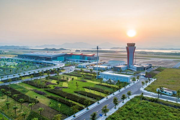 Du lịch Quảng Ninh, những con đường ngắn lại và trải nghiệm được nối dài - Anh 4