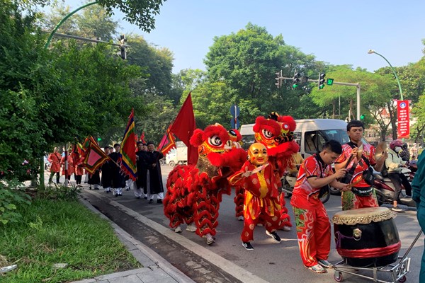 Lễ tưởng niệm ngày hóa  Đức Thánh Huyền Thiên Trấn Vũ: Bảo tồn nét đẹp văn hóa truyền thống - Anh 5