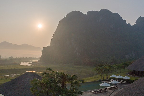 Những lý do khiến Serena Kim Boi Resort là điểm đến hấp dẫn mùa thu đông - Anh 1