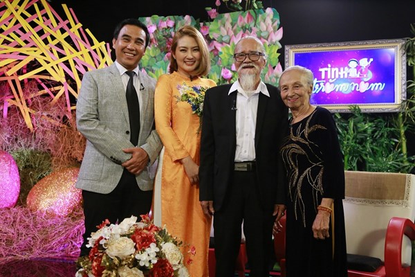 Thiếu chương trình truyền hình dành cho người cao tuổi: Thiệt thòi cho tuổi xế chiều - Anh 1