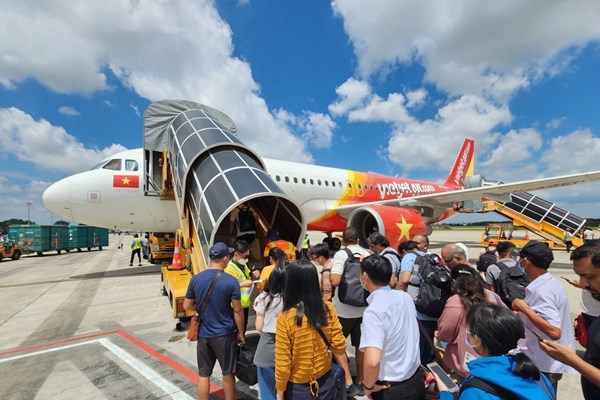 Vi vu mùa thu không lo về giá với 1,1 triệu vé bay Vietjet chỉ từ 1.010 đồng - Anh 4