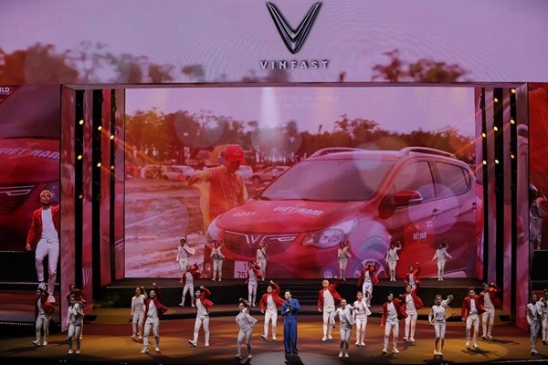 Màn ra mắt ngập tràn cảm xúc của Cộng đồng VinFast toàn cầu - Anh 13