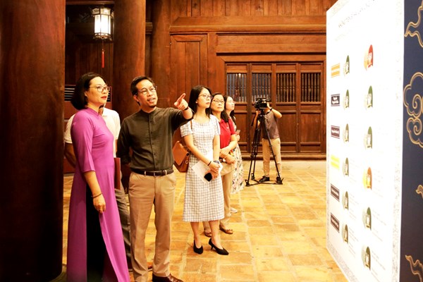 Lắng nghe bia đá kể chuyện hiền tài - Anh 4
