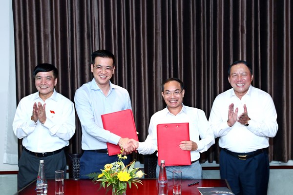 Mở màn chương trình quảng bá Phim tài liệu Việt Nam trên Truyền hình Quốc hội: Gặp lại Hà Nội trong mắt ai sau gần nửa thế kỷ - Anh 2