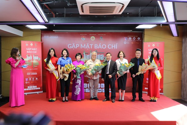 Hà Nội: Đám cưới tập thể theo nếp sống mới - Anh 2