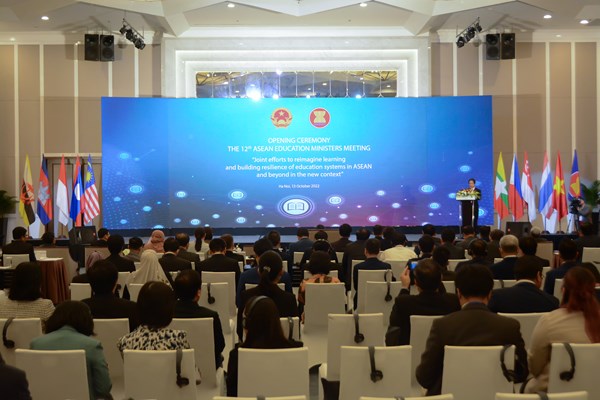Giáo dục là ưu tiên hàng đầu của Cộng đồng ASEAN - Anh 2