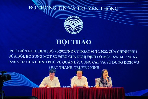 Bộ VHTTDL sẽ “tuýt còi”, xử lý phim sai phạm trên không gian mạng - Anh 1