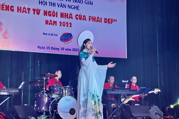 Chung kết Hội thi văn nghệ quần chúng “Tiếng hát từ ngôi nhà của phái đẹp” - Anh 2