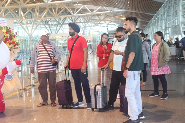 Khai trương đường bay mới Đà Nẵng - Mumbai và New Delhi(Ấn Độ) - Anh 5