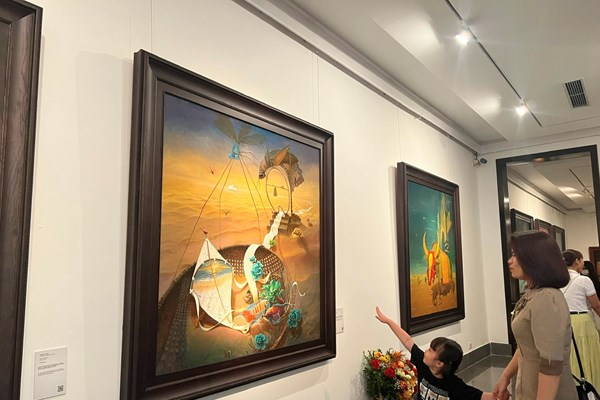 Triển lãm “Ký ức xuyên không” của hoạ sĩ Lê Thanh Bình - Anh 2