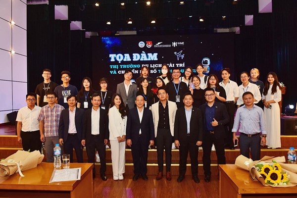 Chuyển đổi số trong du lịch diễn ra nhanh chưa từng thấy - Anh 3