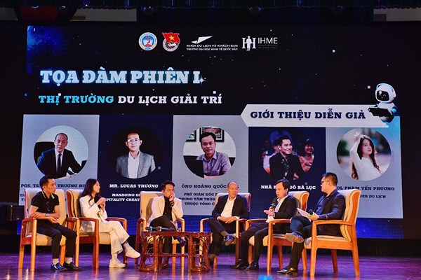 Chuyển đổi số trong du lịch diễn ra nhanh chưa từng thấy - Anh 1