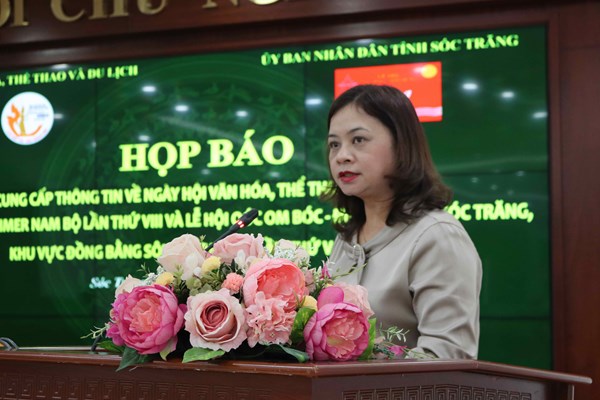 Nhiều hoạt động đặc sắc Ngày hội VHTTDL đồng bào Khmer Nam Bộ và Lễ hội Oóc om bóc - Đua ghe Ngo tại Sóc Trăng - Anh 3