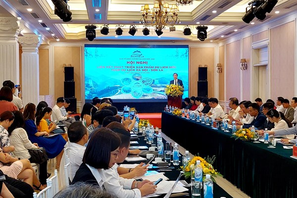 Liên kết phát triển sản phẩm du lịch mới, tour du lịch Sơn La - Hà Nội - Anh 1