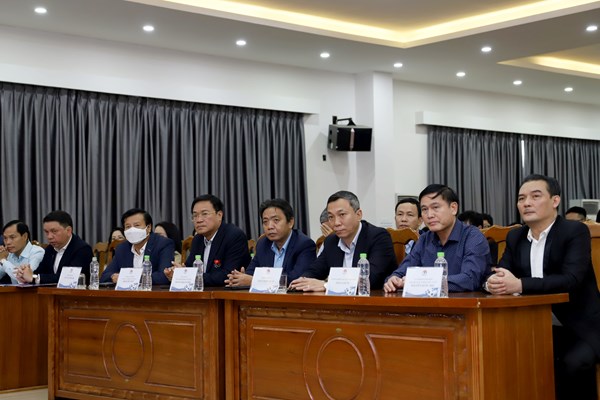 Bóng đá Việt Nam công bố hợp đồng tài trợ với Tập đoàn Động Lực - Anh 1
