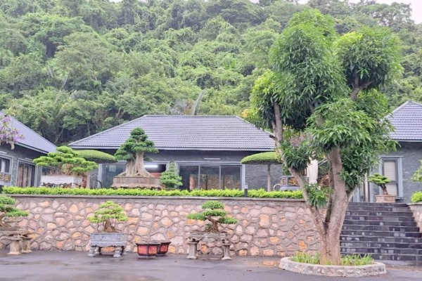 Xây dựng trái phép khu nghỉ dưỡng “khủng” trên đất quốc phòng - Anh 1