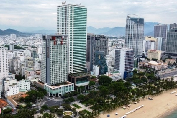 Nhiều khách sạn, nhà hàng xây dựng trên đất quốc phòng (Khánh Hòa): Vì sao vẫn chưa bị xử lý? - Anh 1