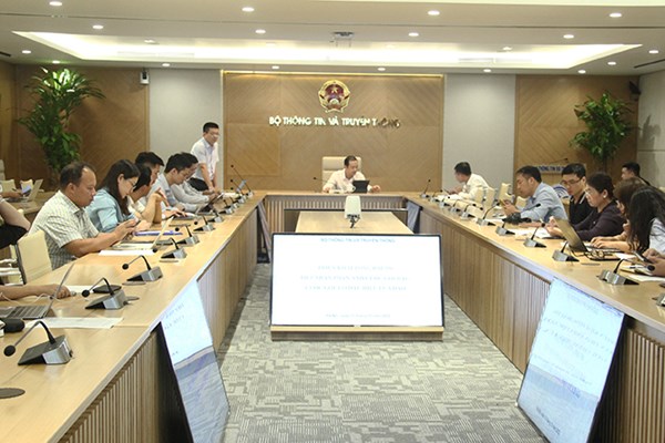 Từ ngày 1.11, phản ánh tin nhắn rác, cuộc gọi rác, cuộc gọi có dấu hiệu lừa đảo qua tổng đài 156 - Anh 2