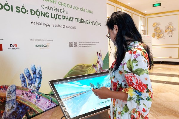 Ứng dụng Công nghệ và Đổi mới sáng tạo trong lĩnh vực du lịch: Xây dựng hệ sinh thái du lịch thông minh - Anh 1