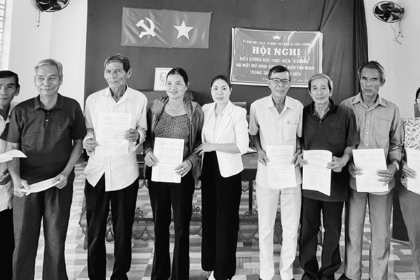 Điểm sáng của mô hình “không rải vàng mã khi đưa tang” ở Bình Sơn - Anh 2