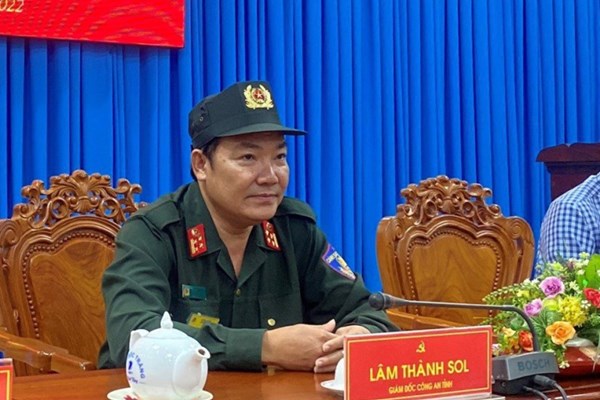 Ủy ban Kiểm tra Trung ương kỷ luật và đề nghị kỷ luật nhiều cán bộ - Anh 1
