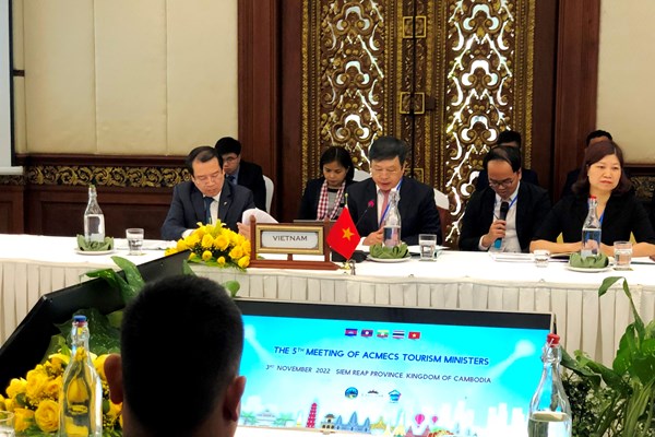 Tăng cường liên kết du lịch vì sự phát triển bền vững và bao trùm của khu vực - Anh 2