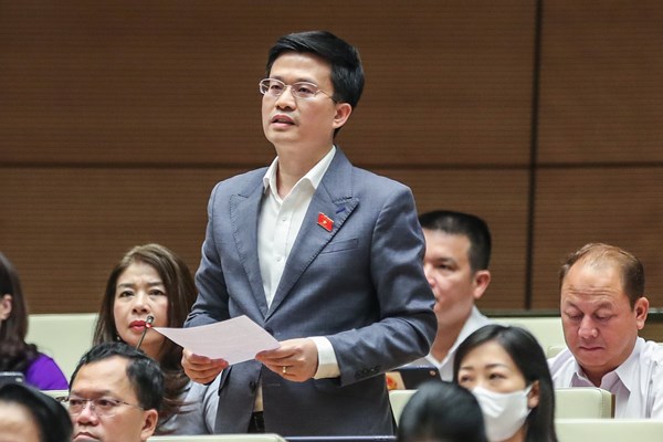 Ngăn chặn tin xấu, độc trên mạng xã hội: Cần sự chung tay của toàn xã hội - Anh 3