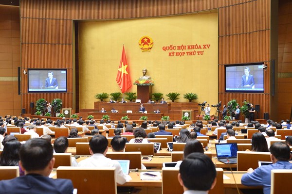 Phiên chất vấn và trả lời chất vấn tại Quốc hội: Có thể đưa giá nhà ở xã hội xuống thấp nữa hay không? - Anh 1
