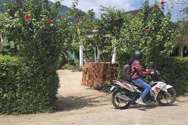 Đồng bào Bana làng Gia Trung thực hiện lối sống xanh - Anh 2
