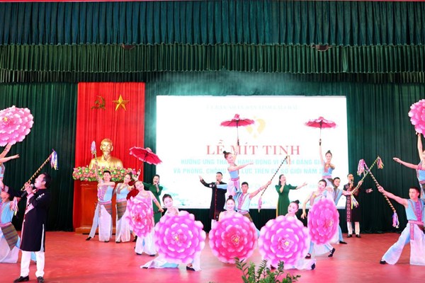 Lai Châu hưởng ứng Tháng hành động vì bình đẳng giới và phòng, chống bạo lực - Anh 1