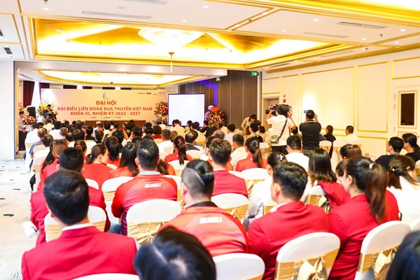 GS.TS Lâm Quang Thành được bầu là Chủ tịch Liên đoàn Đua thuyền Việt Nam khoá III - Anh 5