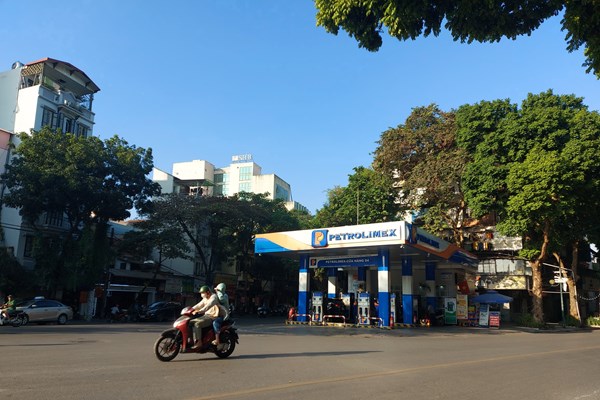 Sẽ không còn cảnh xếp hàng chờ đổ xăng? - Anh 1
