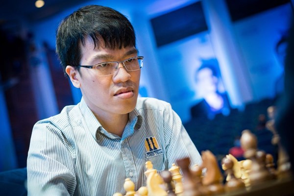 Quang Liêm đánh bại kỳ thủ hạng 8 thế giới tại giải Champions Chess Tour - Anh 1