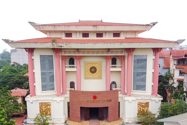 Bảo tàng Văn học Việt Nam kêu gọi hiến tặng tài liệu, hiện vật - Anh 1