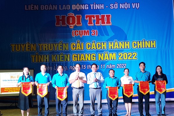 Kiên Giang tổ chức Hội thi tuyên truyền cải cách hành chính - Anh 1