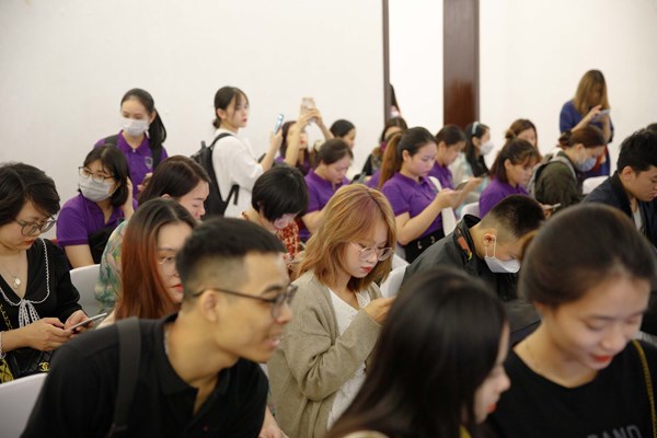 Tìm hiểu mỹ thuật Việt Nam trên nền tảng trực tuyến - Anh 4