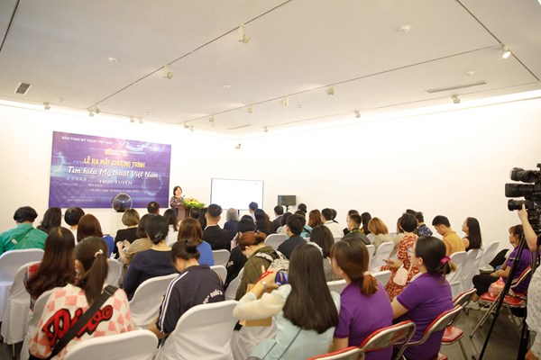 Tìm hiểu mỹ thuật Việt Nam trên nền tảng trực tuyến - Anh 5