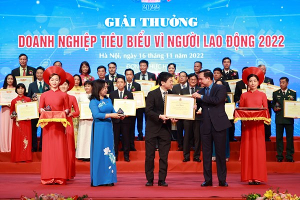 Nhân lên nhiều hơn các doanh nghiệp quan tâm, chăm lo cho người lao động - Anh 1