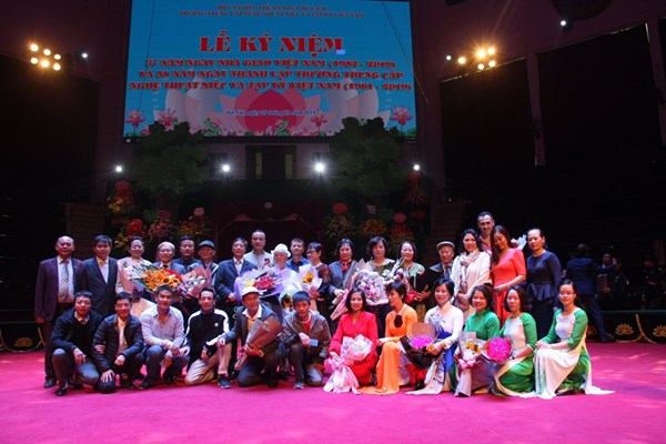 61 năm thành lập Trường Trung cấp Nghệ thuật Xiếc và Tạp kỹ Việt Nam:  Nơi truyền lửa cho những tài năng nghệ thuật xiếc - Anh 1