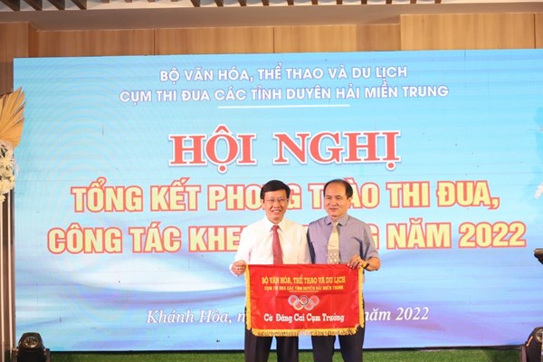 Tổng kết phong trào thi đua tại cụm thi đua các tỉnh duyên hải miền Trung - Anh 1